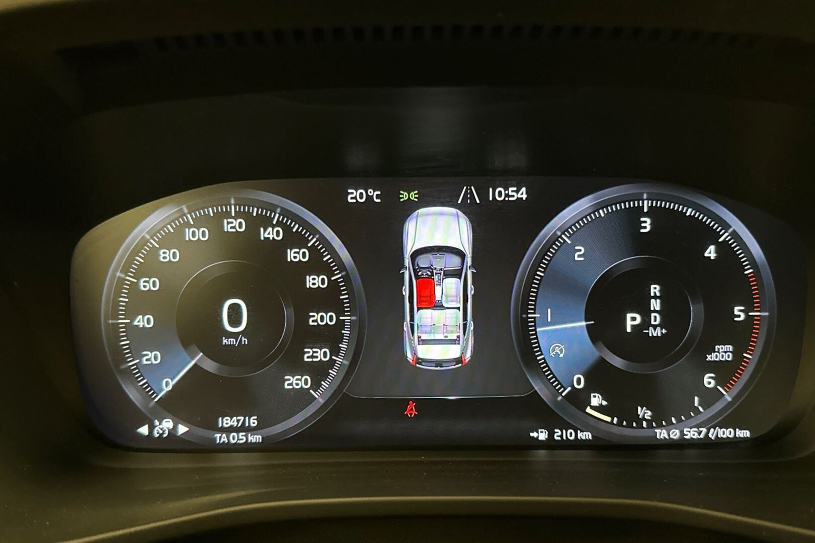 VOLVO XC40 2018