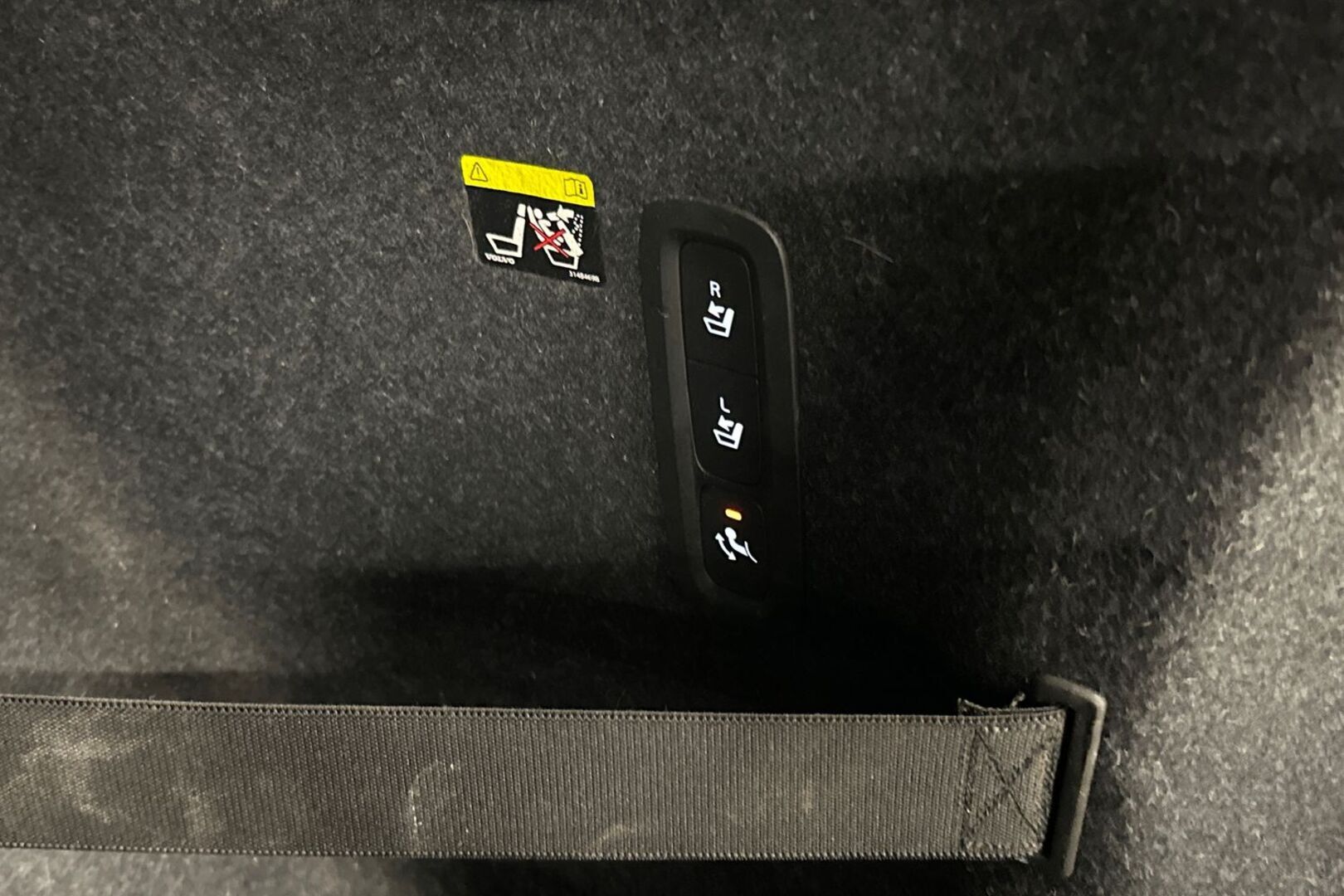 VOLVO XC40 2018