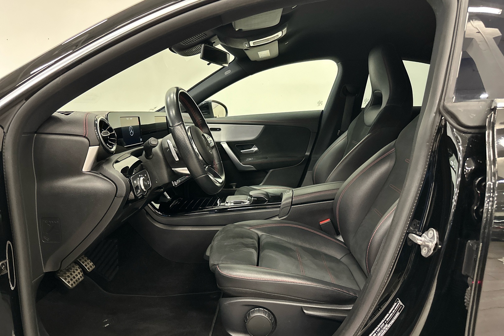 MERCEDES-BENZ CLA 2019