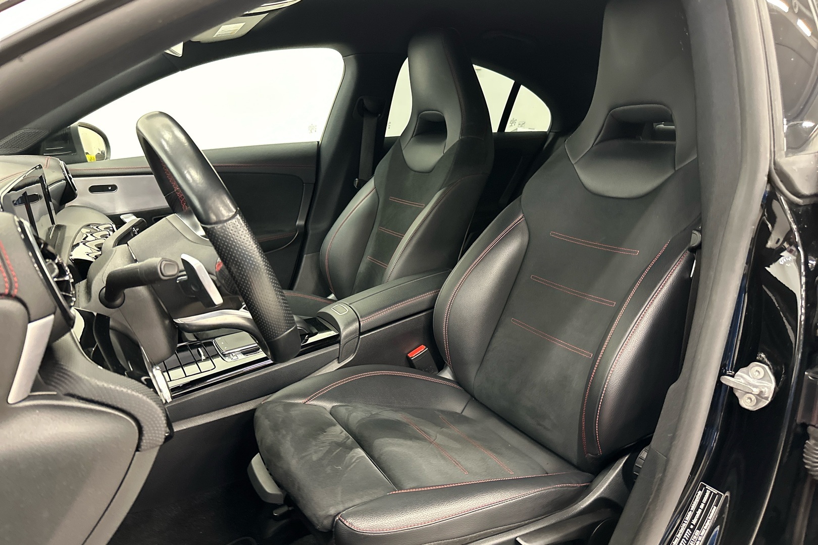 MERCEDES-BENZ CLA 2019