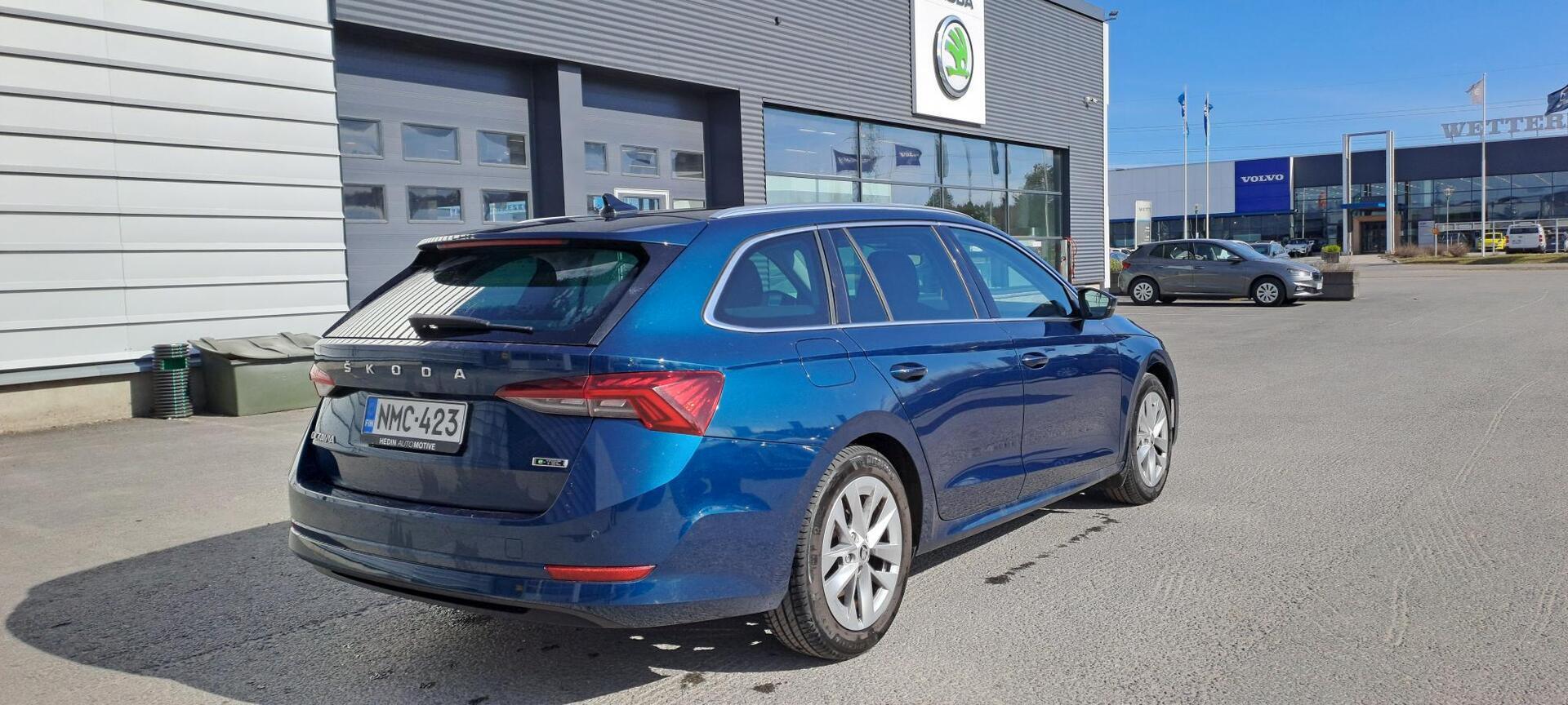 SKODA Octavia 2021