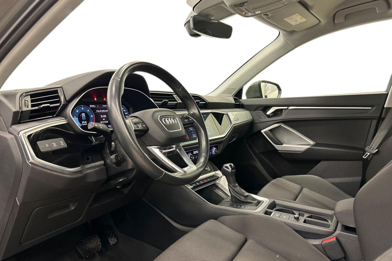 AUDI Q3 2022