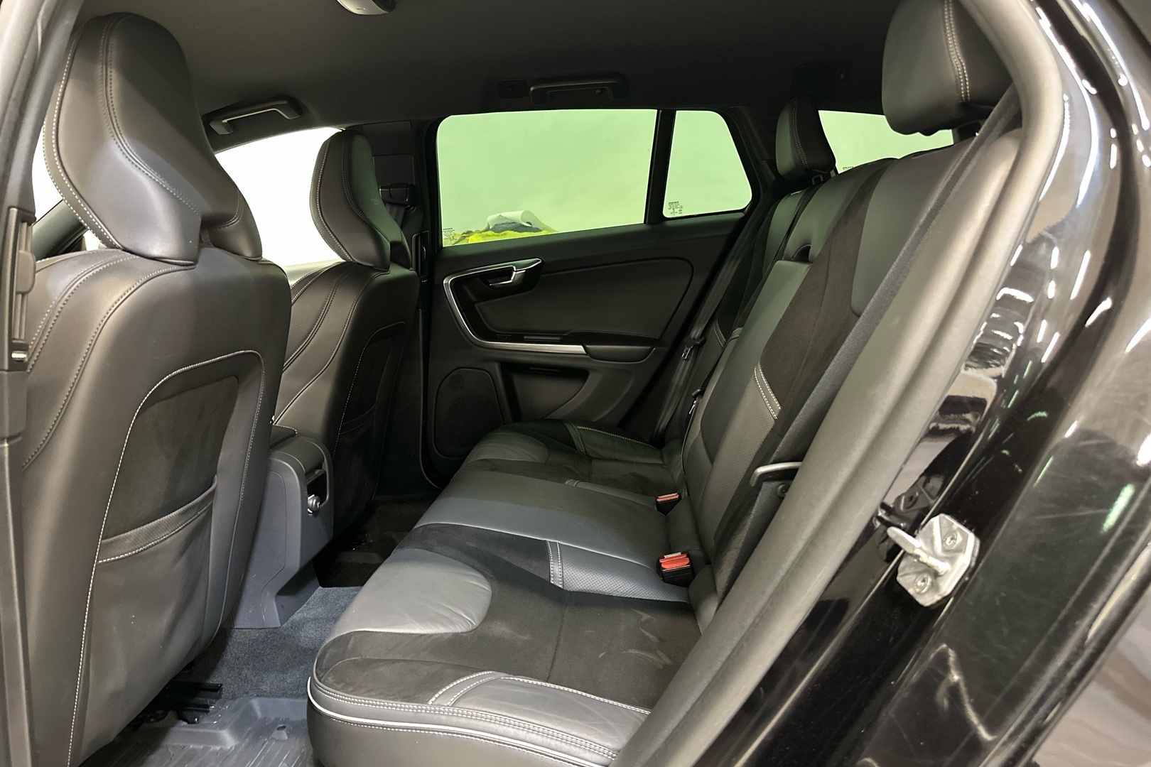 VOLVO V60 2018