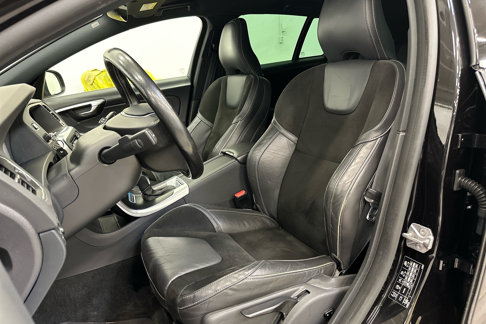 VOLVO V60 2018