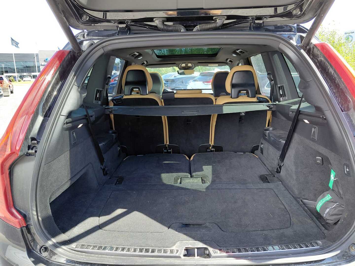 VOLVO XC90 2024