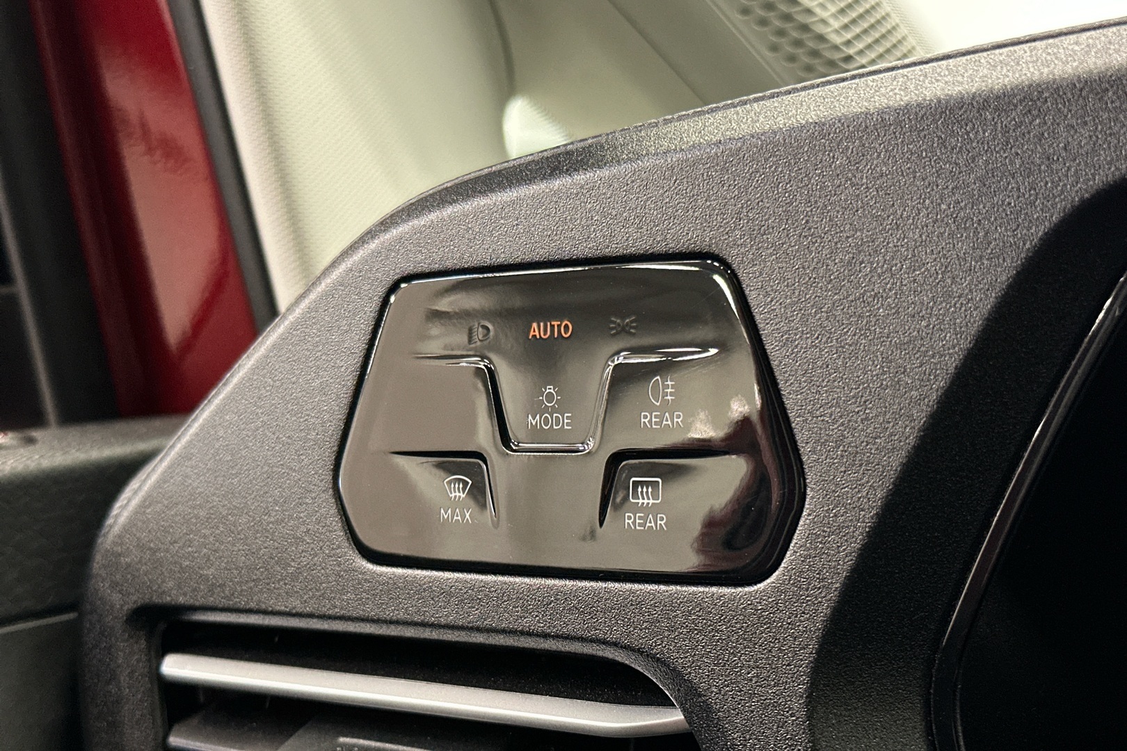 VOLKSWAGEN Caddy Maxi 2024