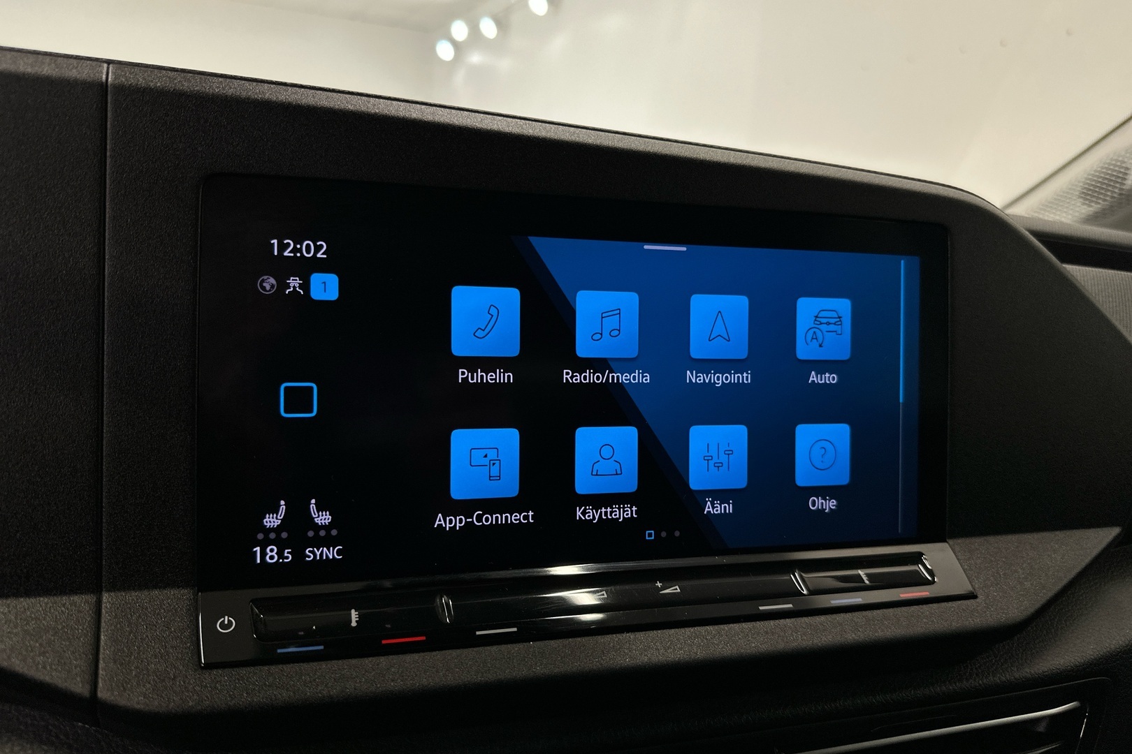 VOLKSWAGEN Caddy Maxi 2024