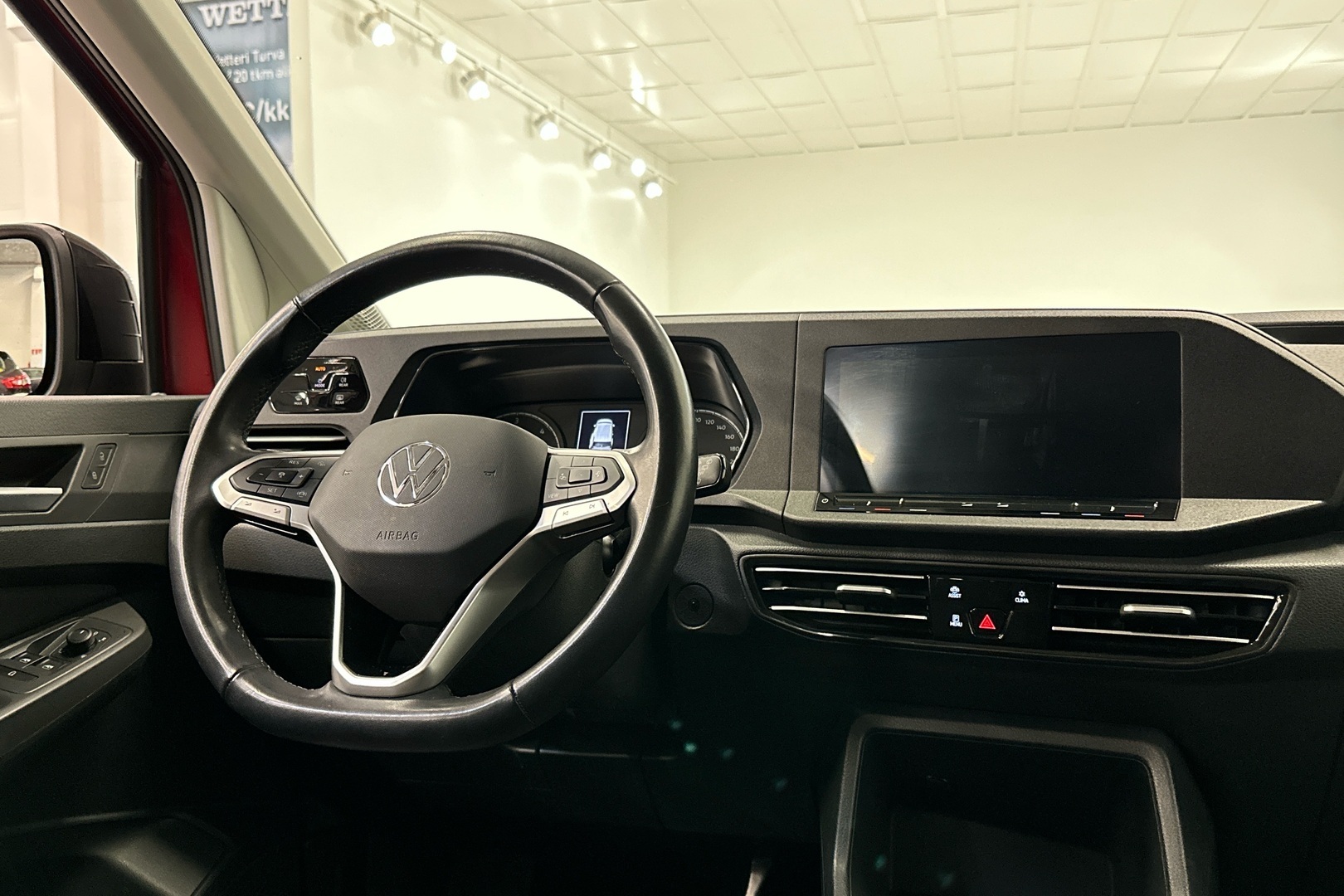 VOLKSWAGEN Caddy Maxi 2024