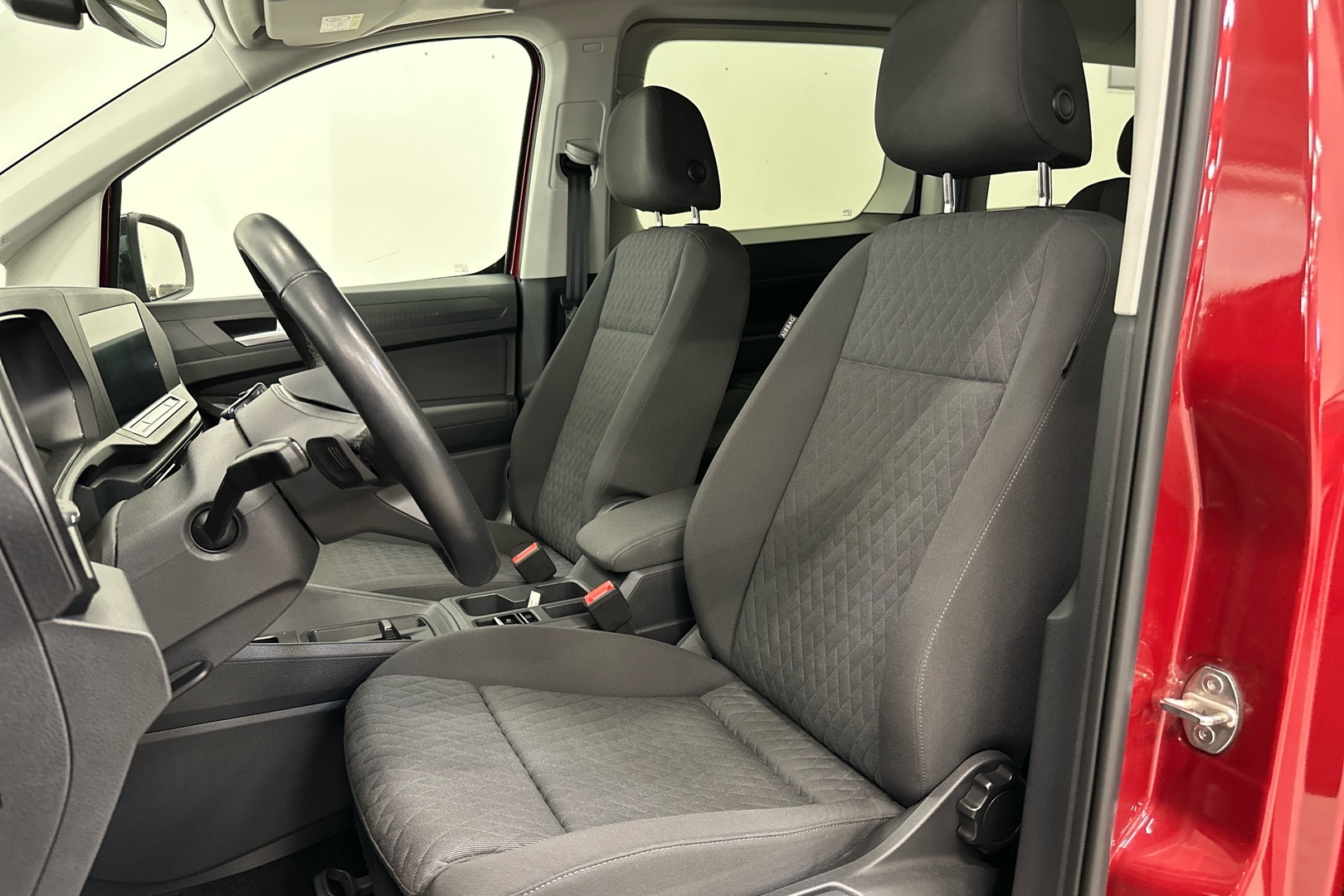 VOLKSWAGEN Caddy Maxi 2024