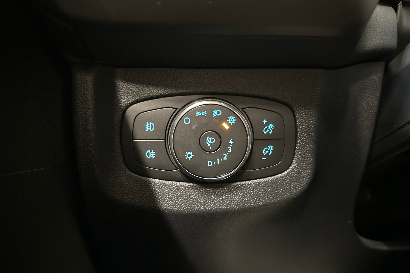 FORD Transit Courier 2024