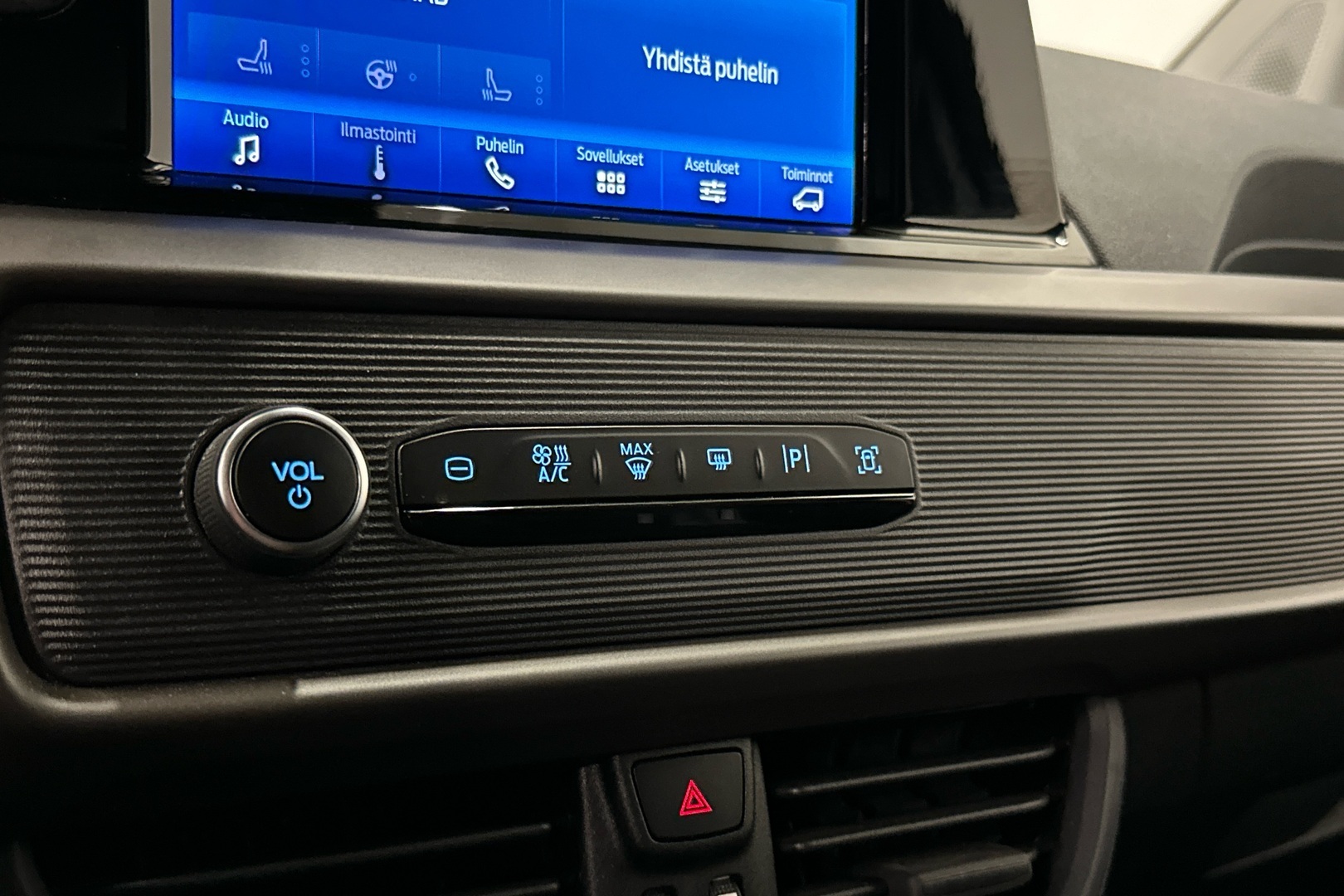 FORD Transit Courier 2024