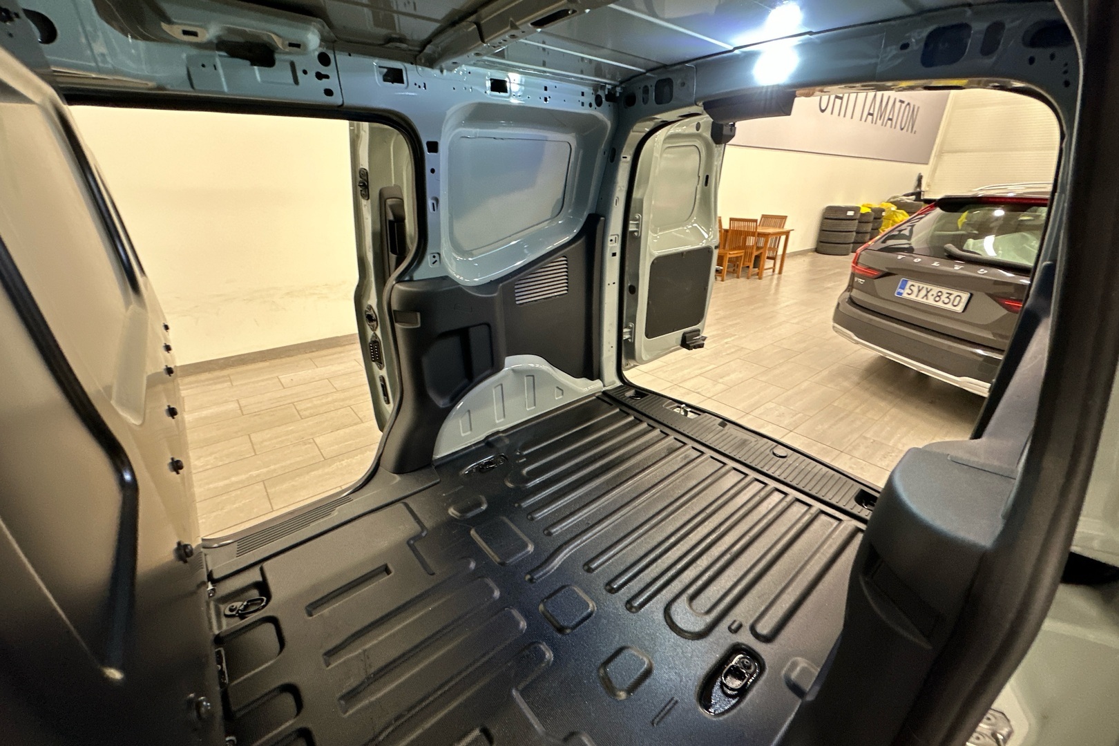 FORD Transit Courier 2024