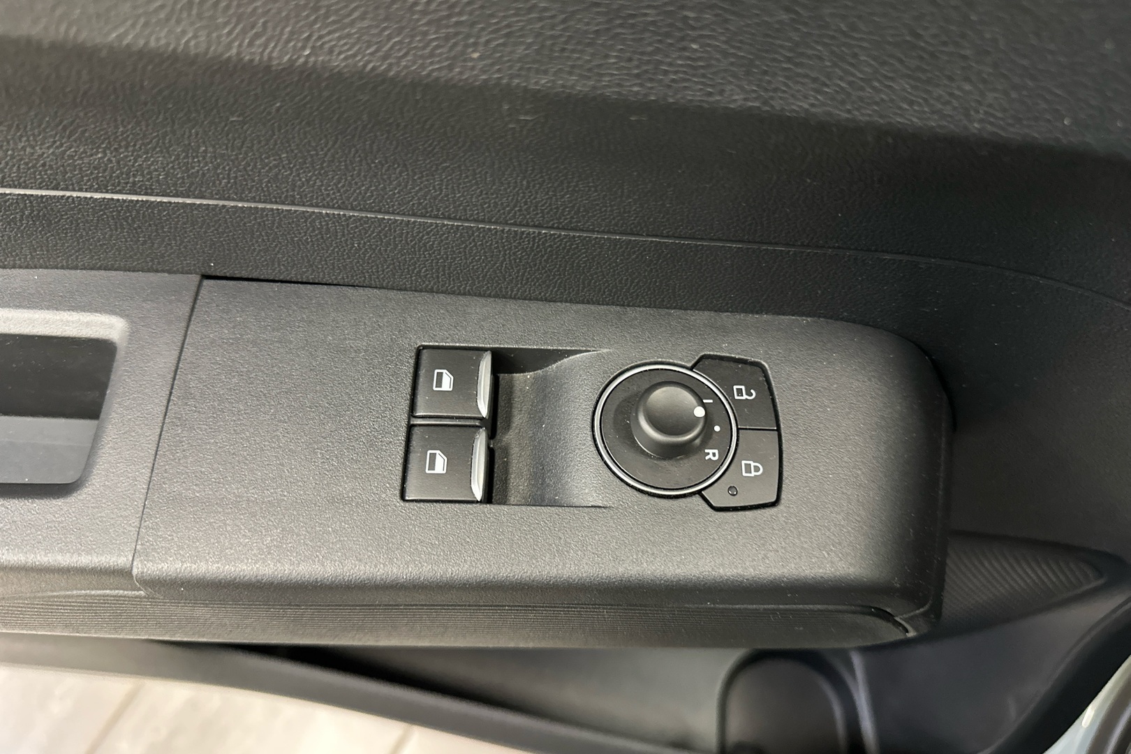 FORD Transit Courier 2024