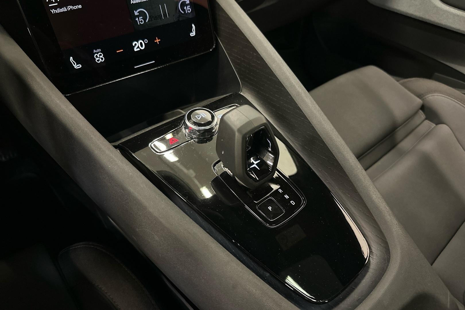 POLESTAR 2 2022
