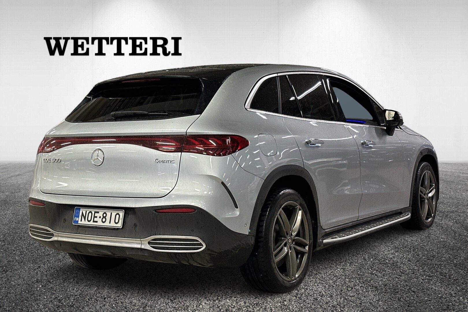 MERCEDES-BENZ EQE SUV 2023