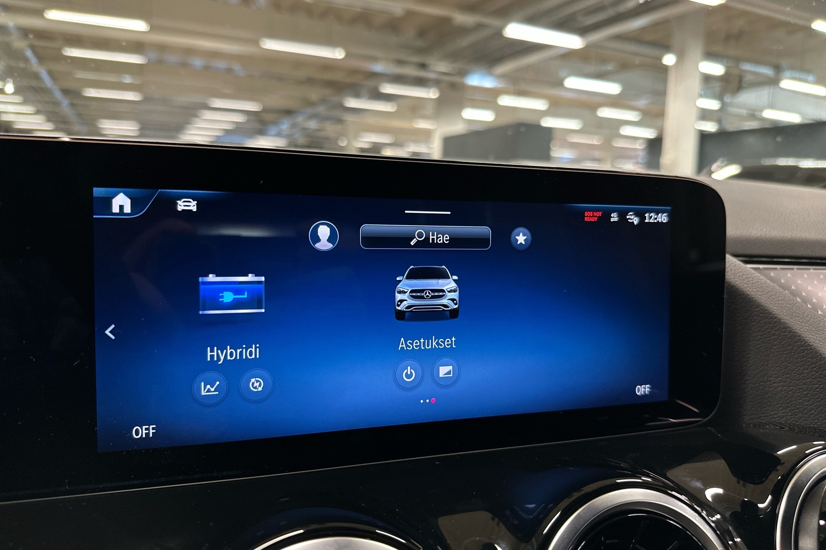 MERCEDES-BENZ GLA 2025