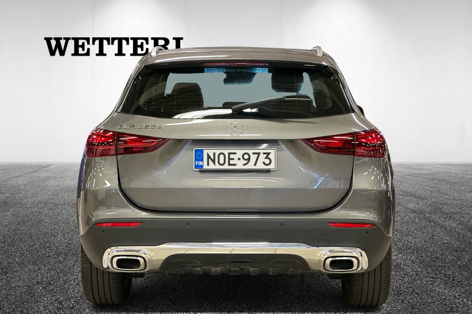 MERCEDES-BENZ GLA 2025