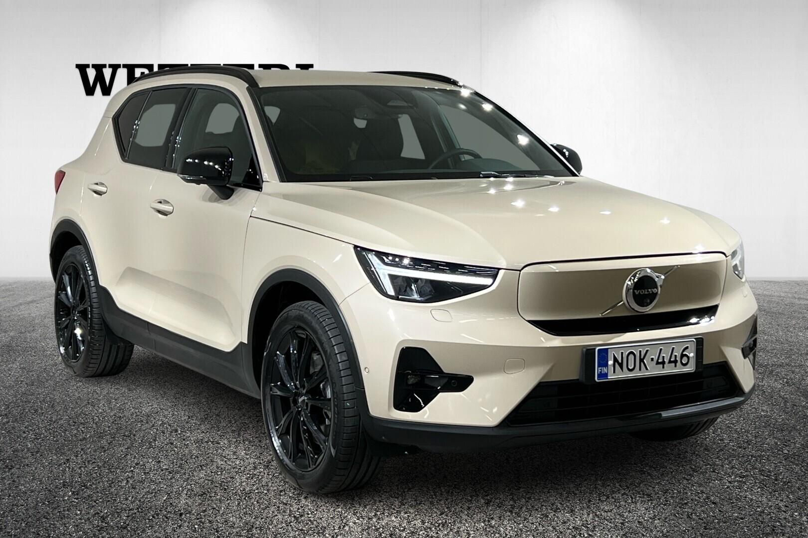 VOLVO EX40 2026