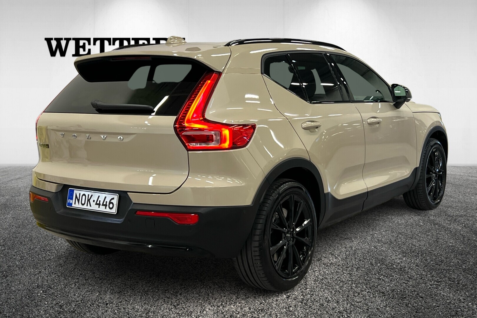 VOLVO EX40 2026
