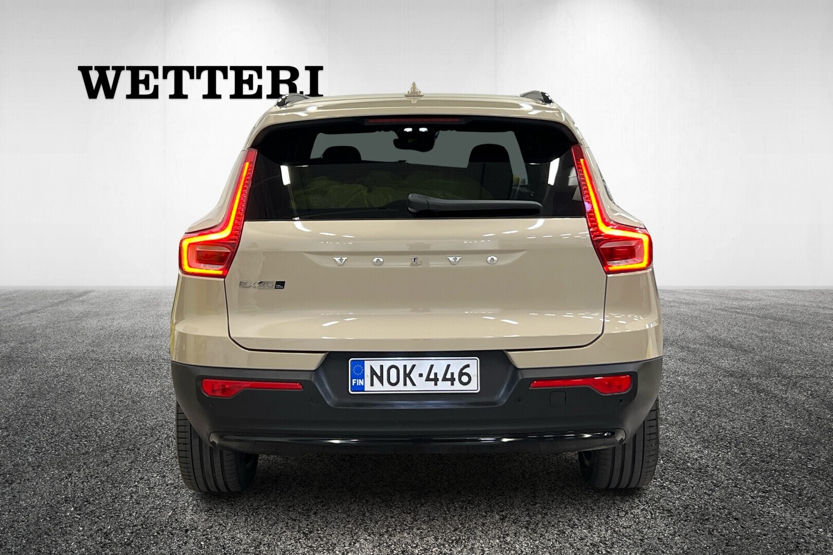 VOLVO EX40 2026