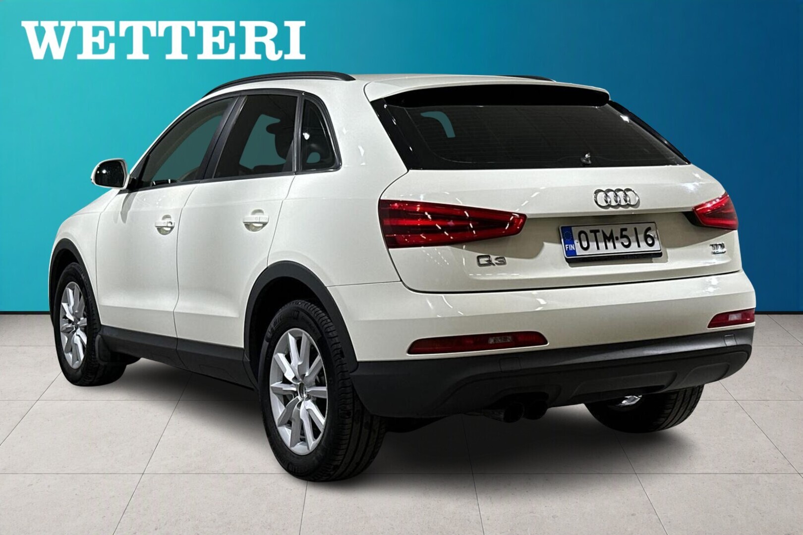AUDI Q3 7