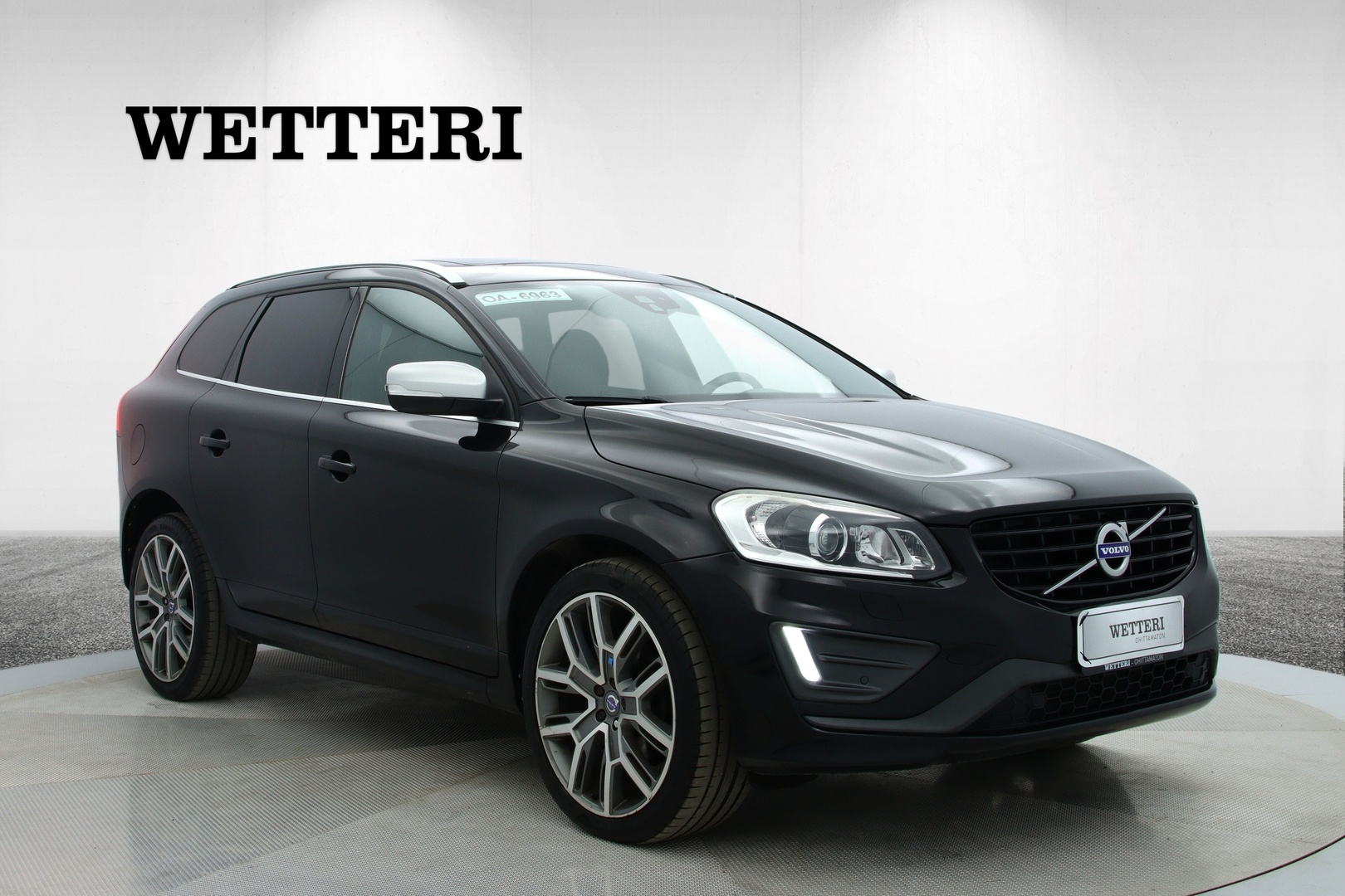 VOLVO XC60 2017