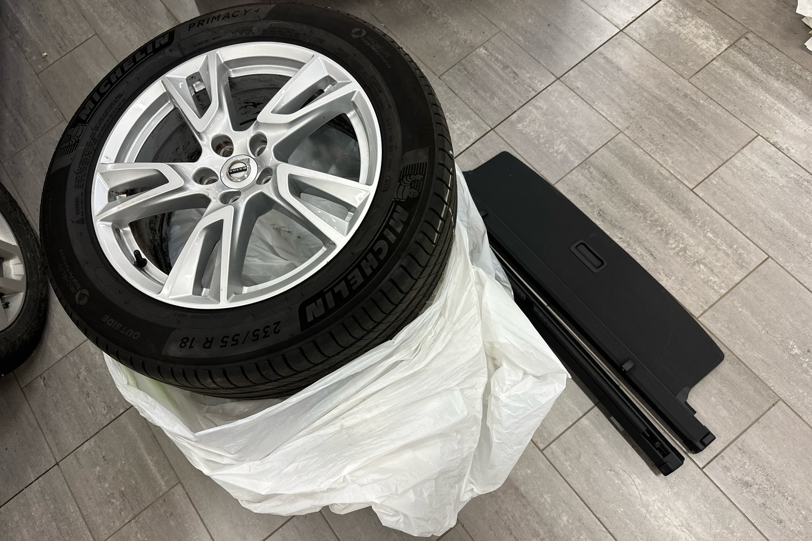 VOLVO V90 Cross Country 2018