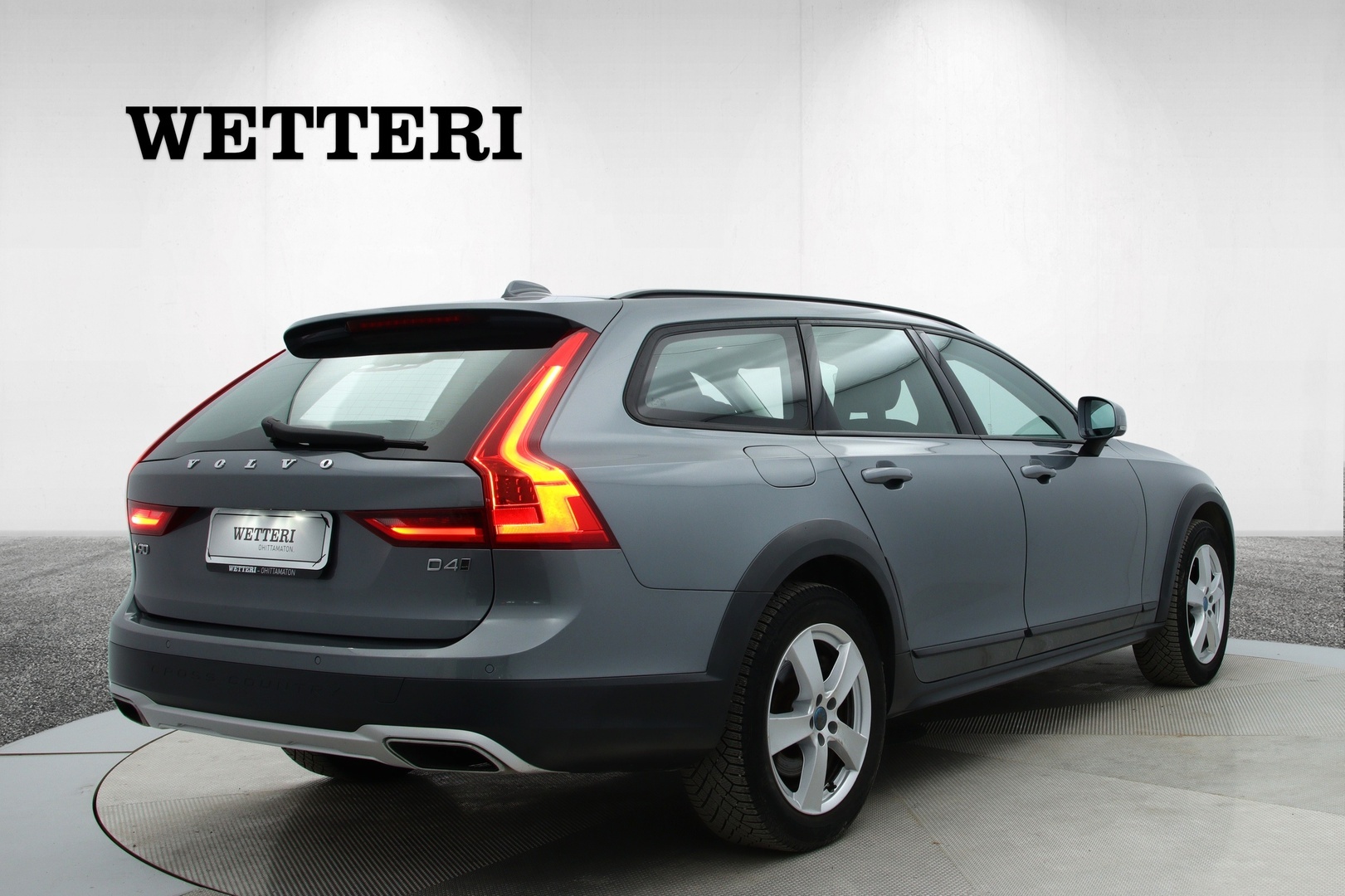 VOLVO V90 Cross Country 2018