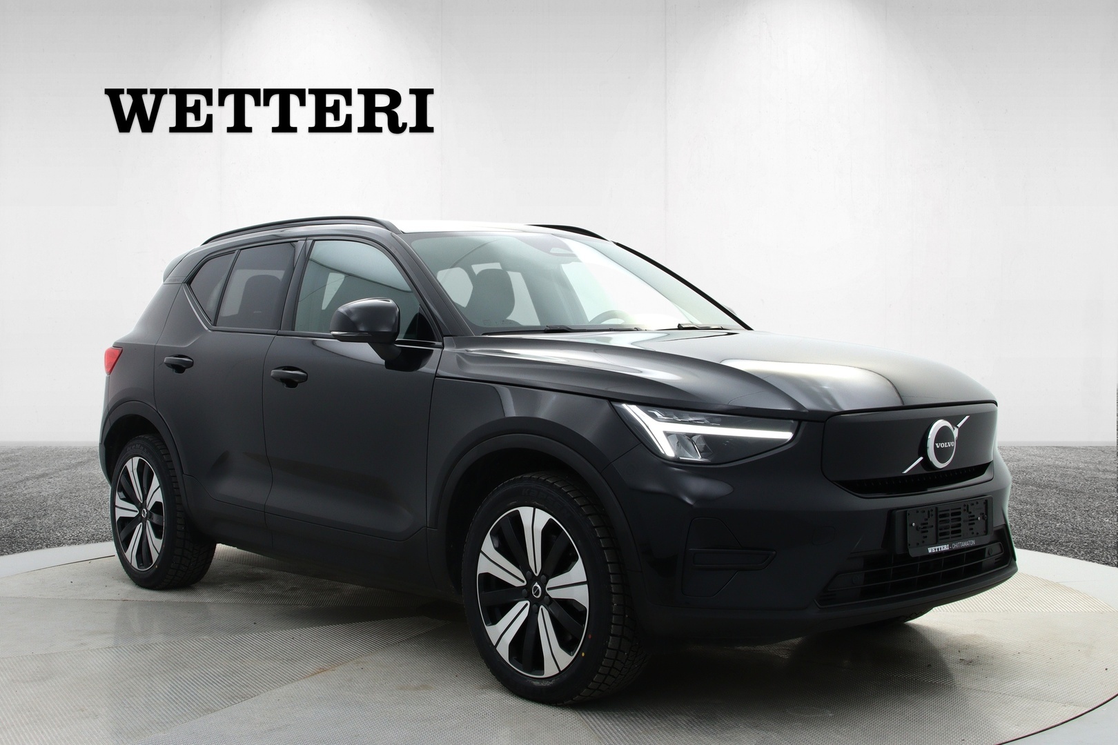 VOLVO XC40 2023