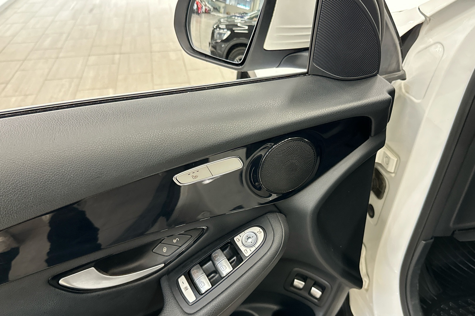 MERCEDES-BENZ GLC 2015