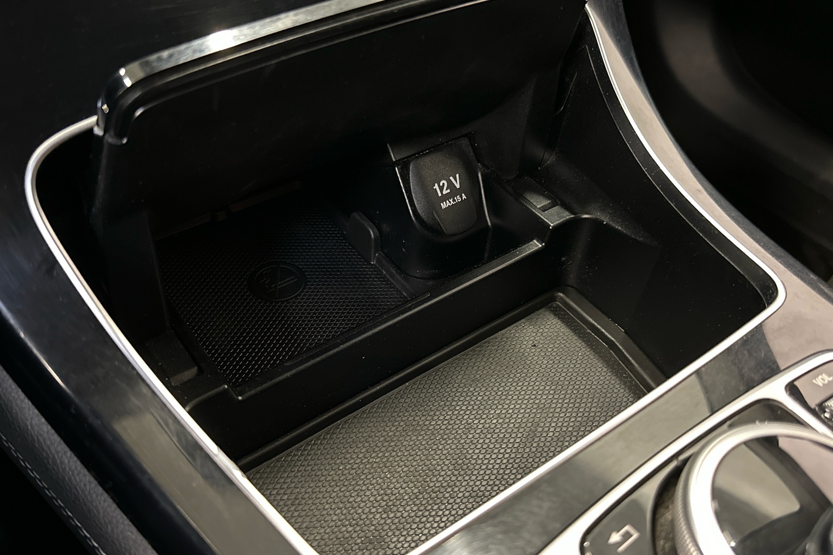 MERCEDES-BENZ GLC 2015