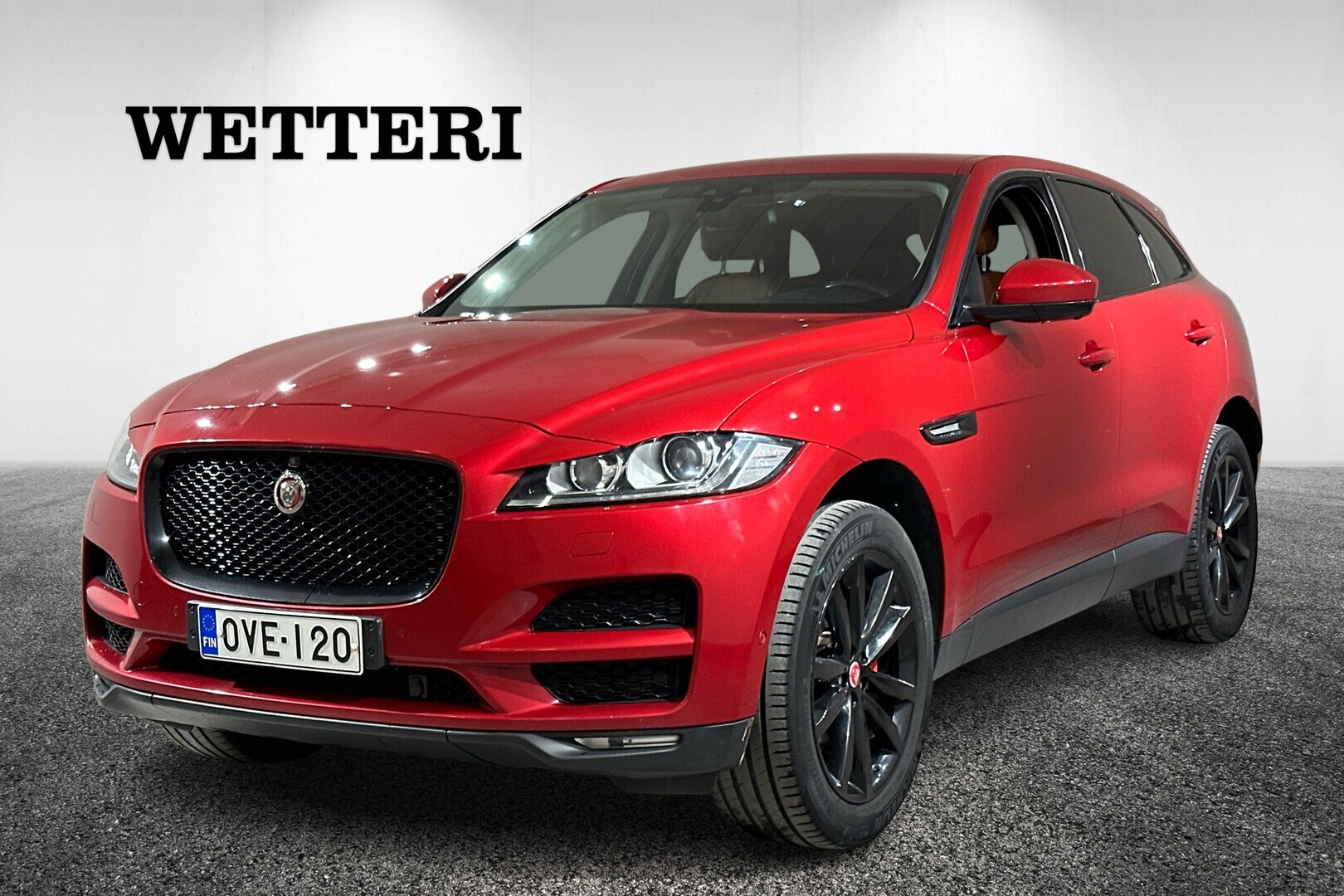 JAGUAR F-PACE 2016