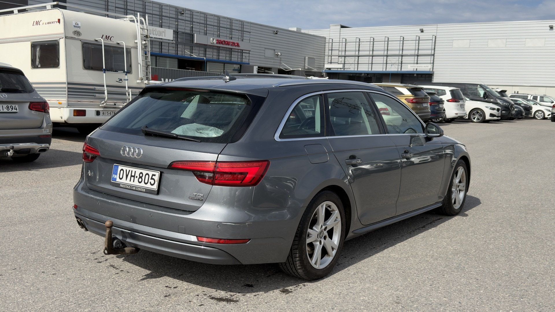 AUDI A4 2016