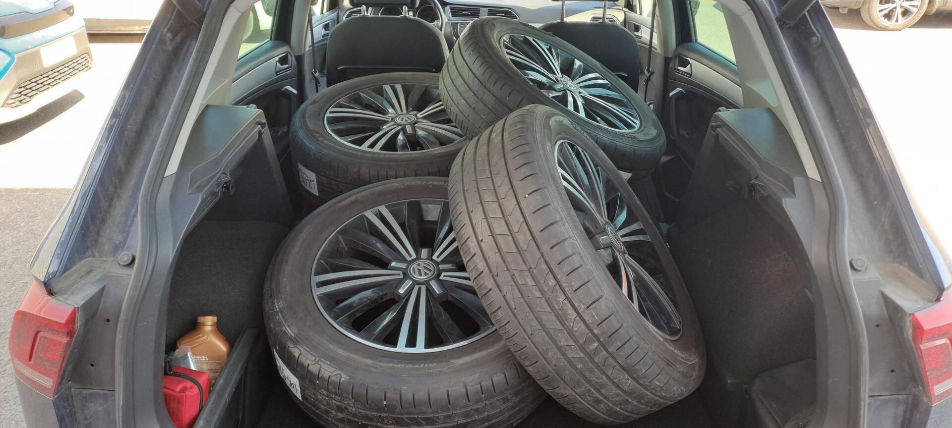 VOLKSWAGEN Tiguan 2016