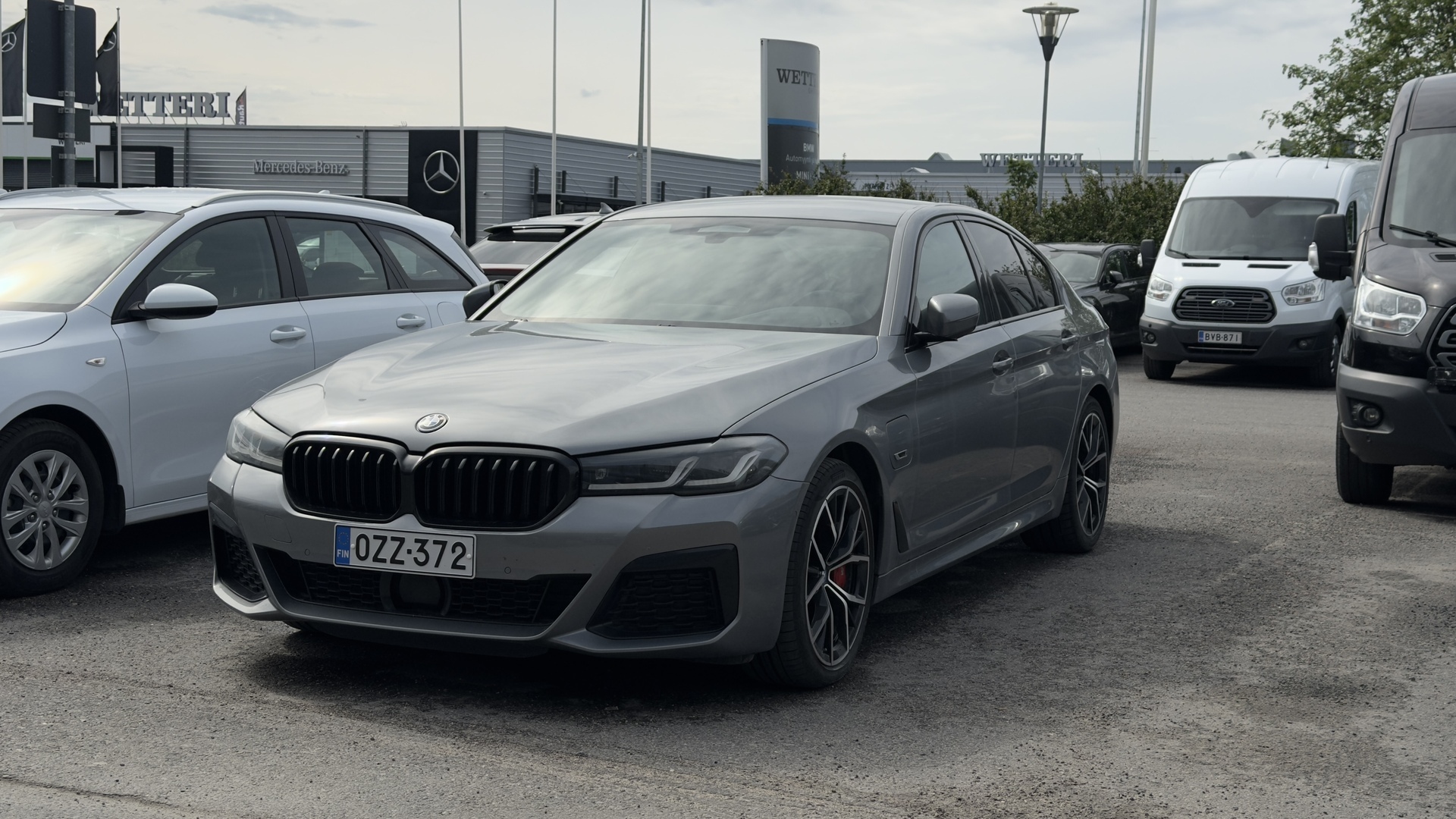 BMW 545 2023