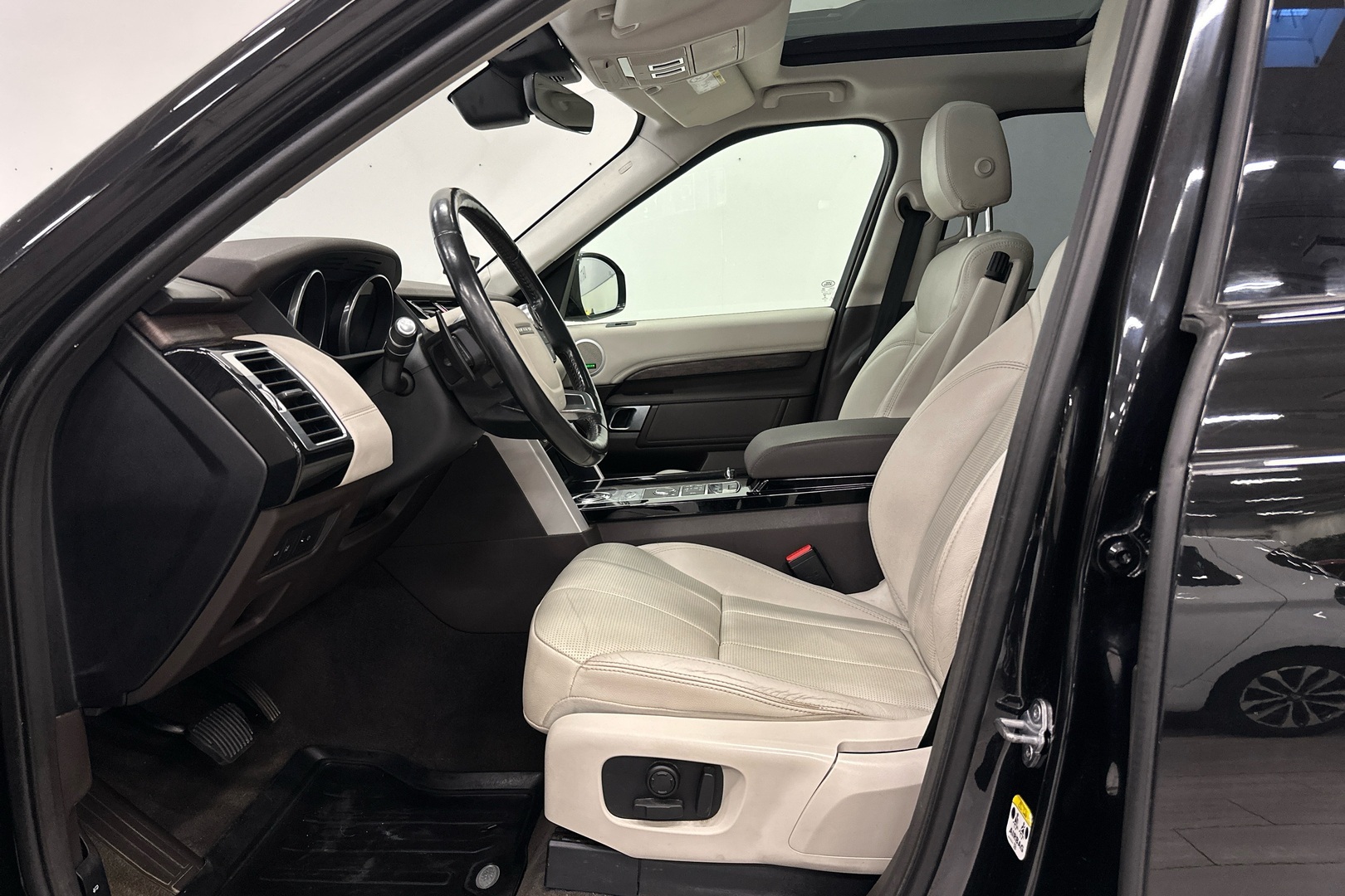 LAND ROVER Discovery 2017