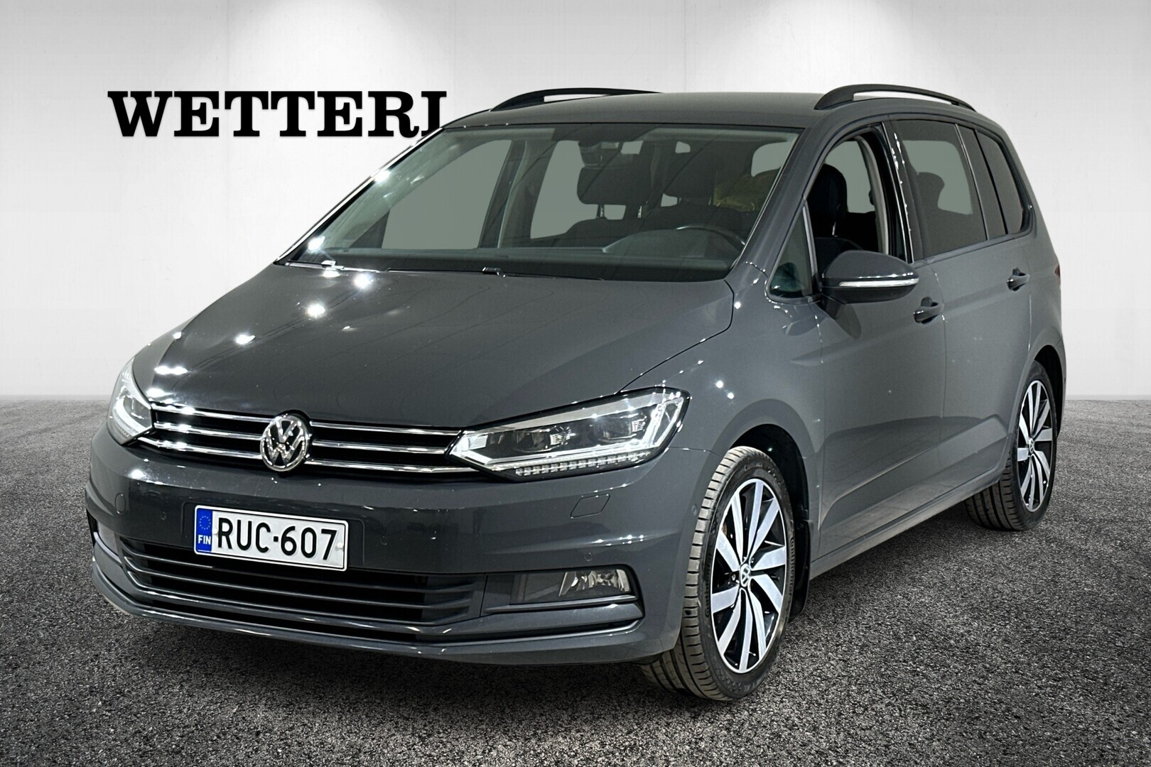 VOLKSWAGEN TOURAN 2018