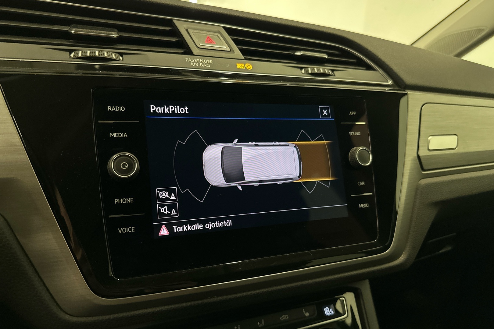 VOLKSWAGEN TOURAN 2018