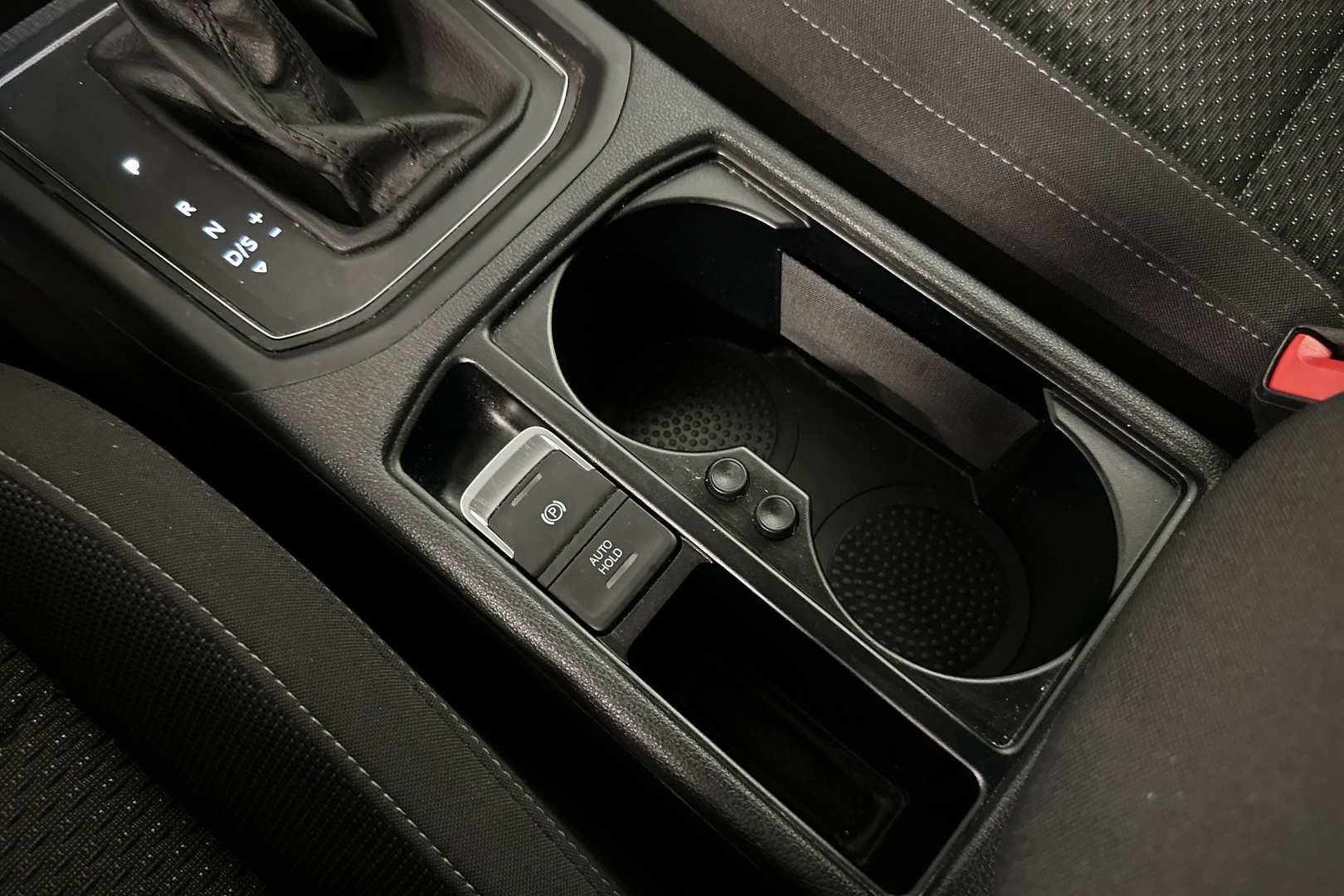 VOLKSWAGEN TOURAN 2018