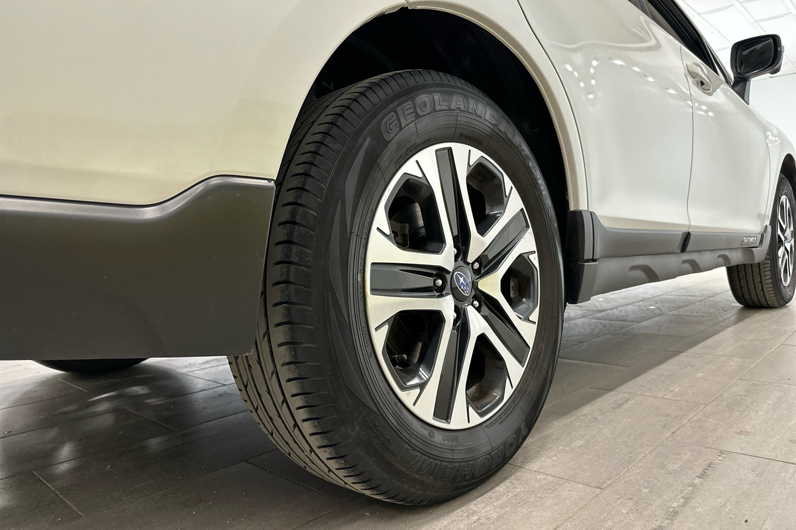 SUBARU Outback 2021