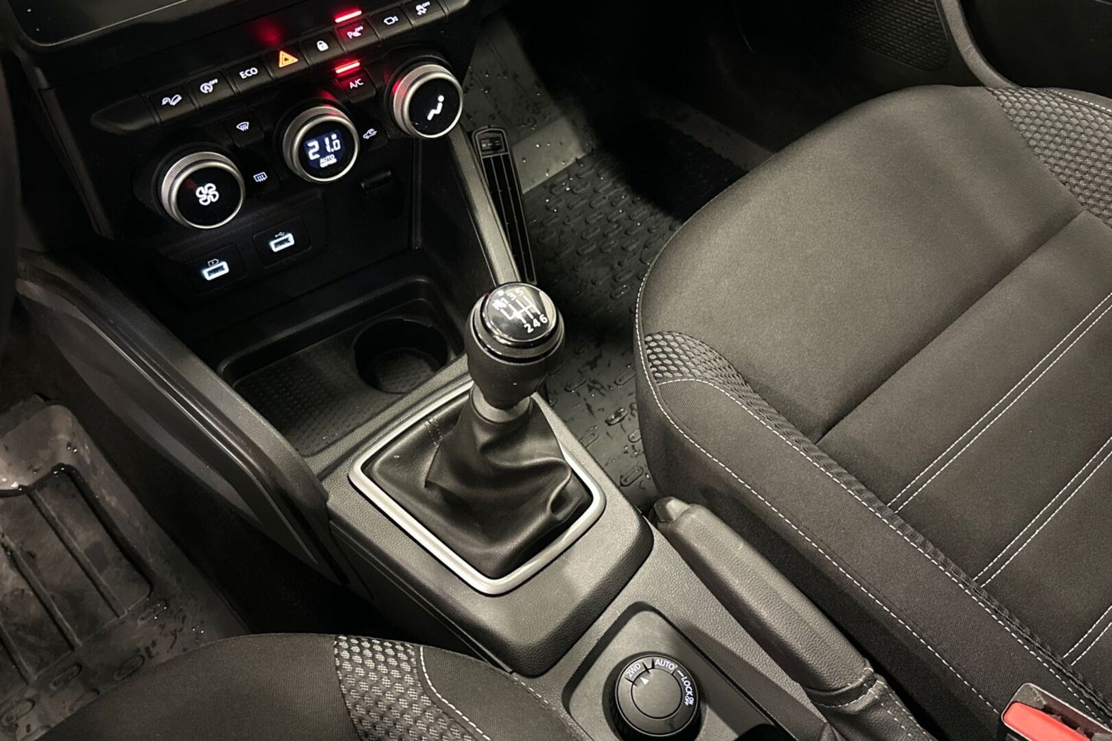 DACIA Duster 2023