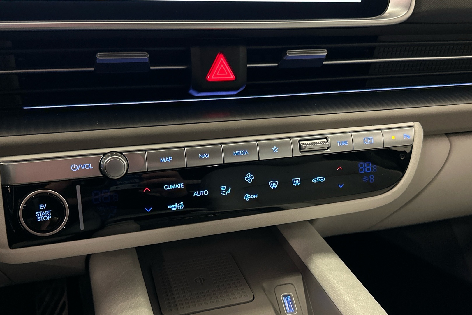 HYUNDAI IONIQ 6 2025