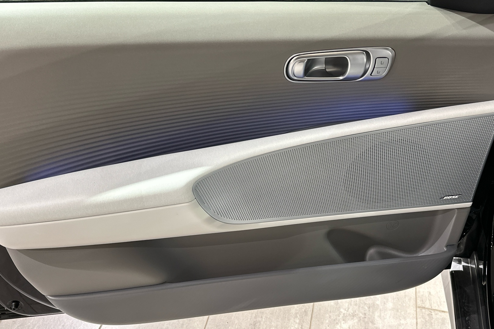 HYUNDAI IONIQ 6 2025