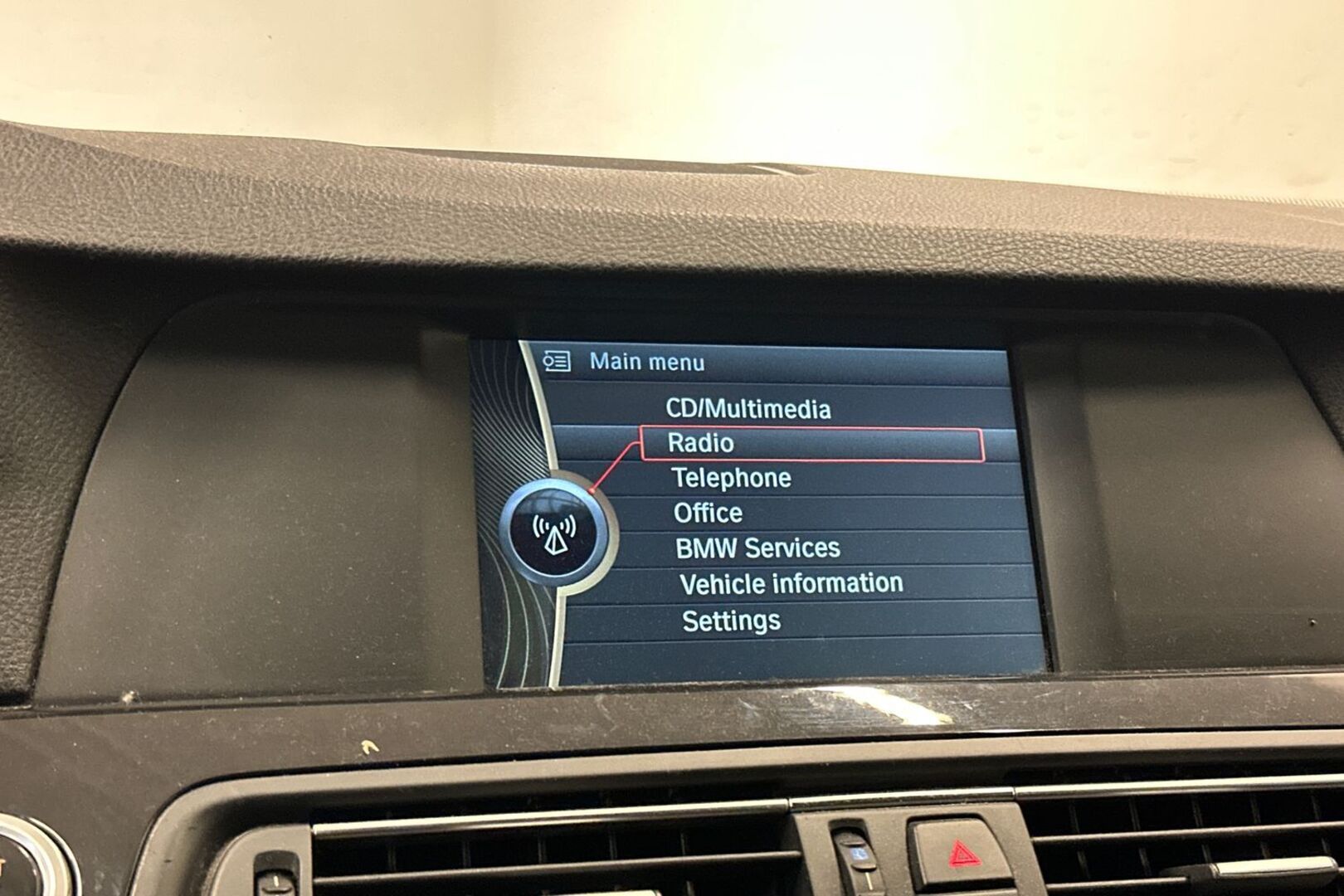 BMW 520 2012