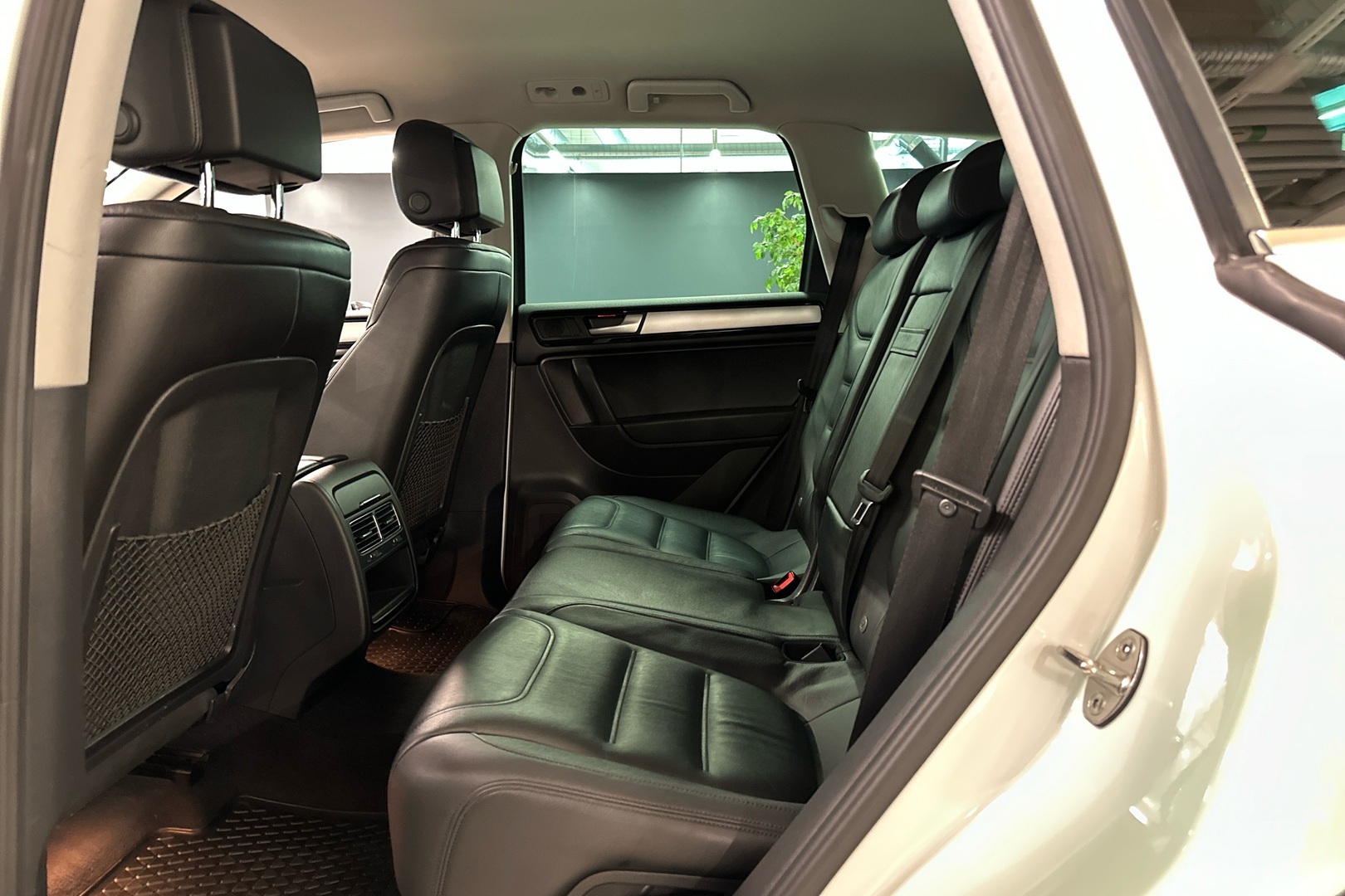 VOLKSWAGEN Touareg 2014