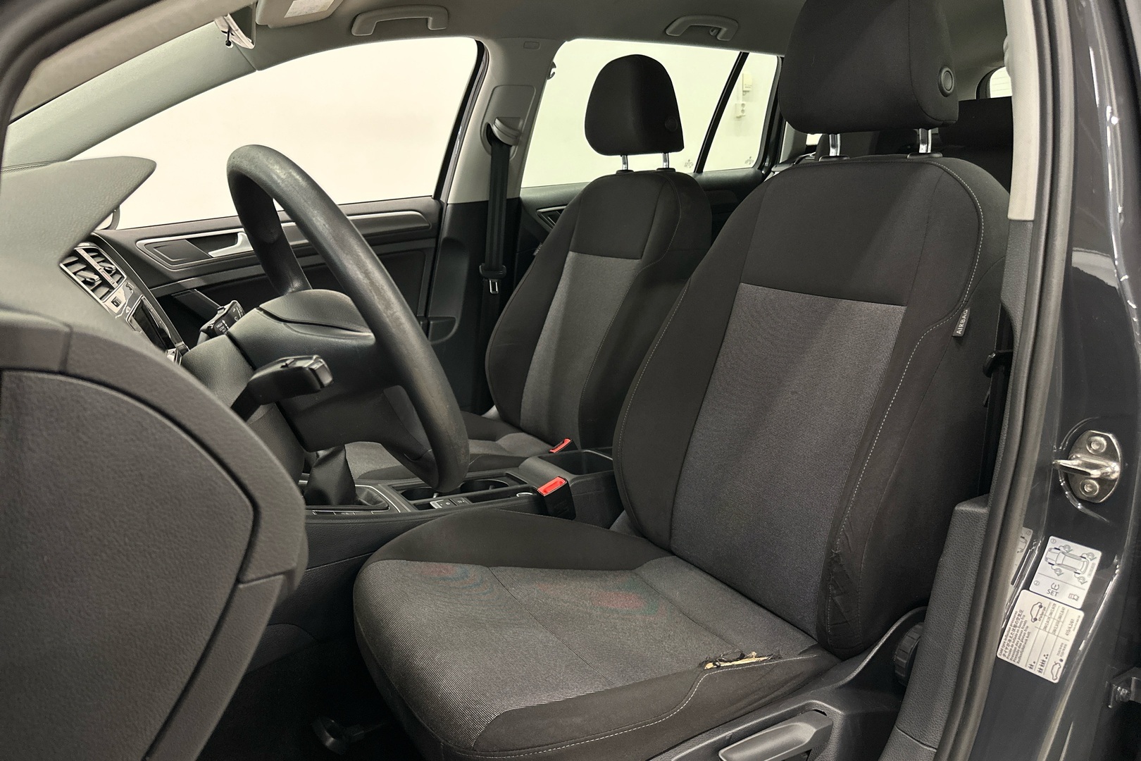 VOLKSWAGEN Golf 2014