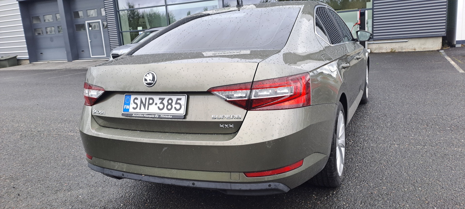 SKODA Superb 2016