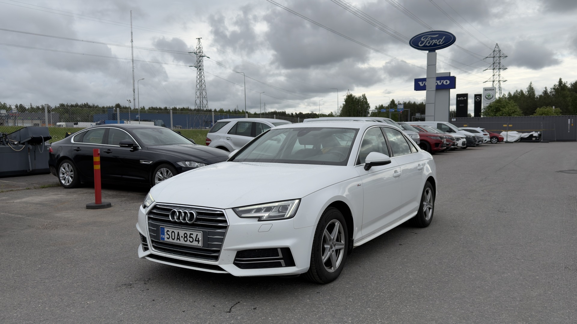 AUDI A4 2018