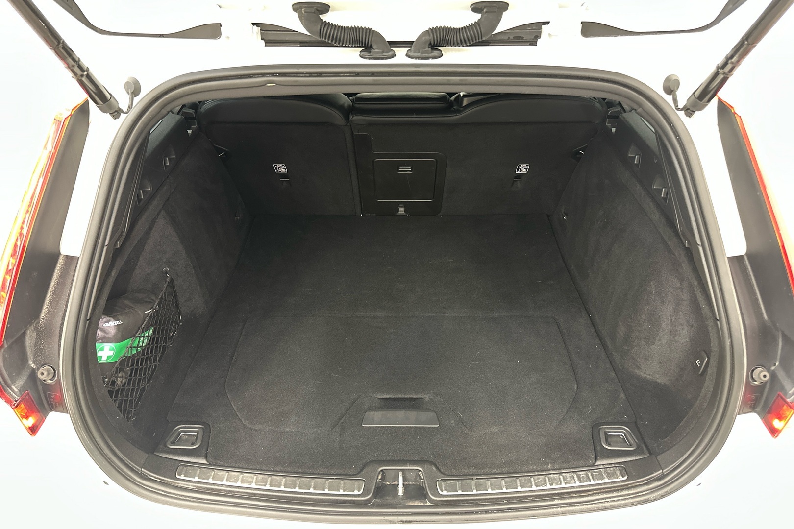 VOLVO V60 2022