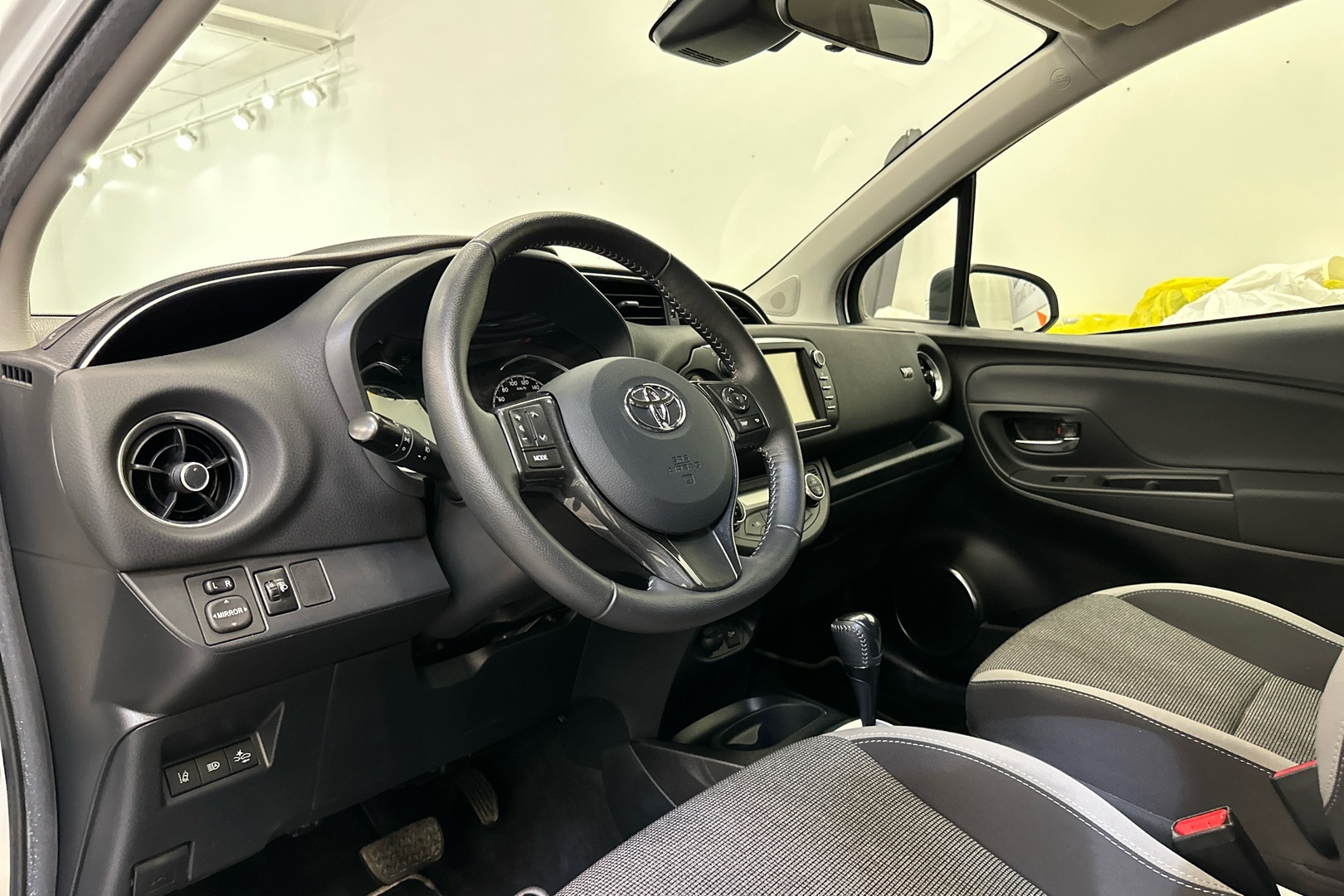 TOYOTA Yaris 2020